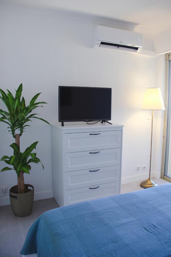 Апартаменты Antibes Centre, 2P, Terrasse, Garage Экстерьер фото