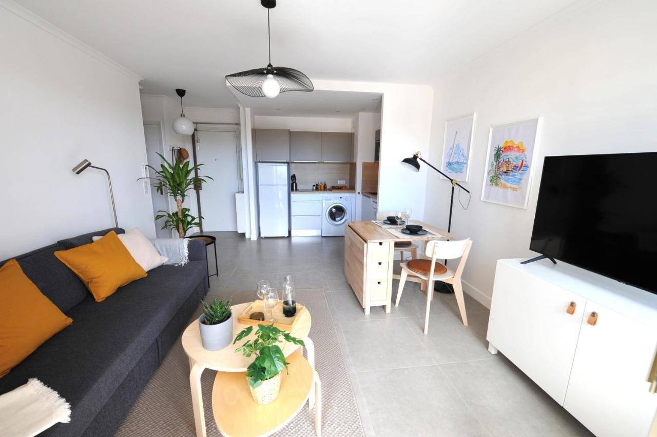 Апартаменты Antibes Centre, 2P, Terrasse, Garage Экстерьер фото