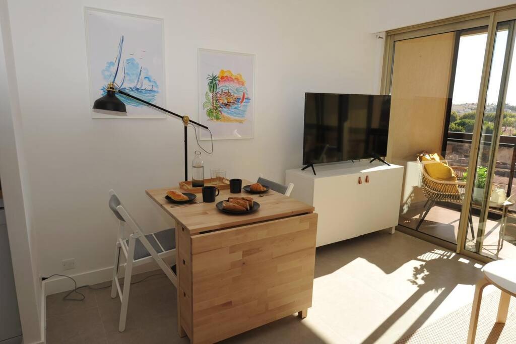 Апартаменты Antibes Centre, 2P, Terrasse, Garage Экстерьер фото